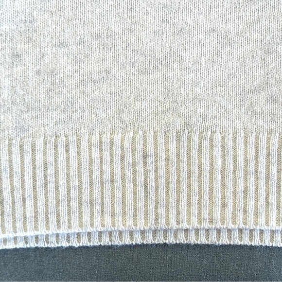 NEW without Tags - BRODIE 
Flower Pop Cashmere Crewneck Sweater - large - 2024 - Picture 13 of 13